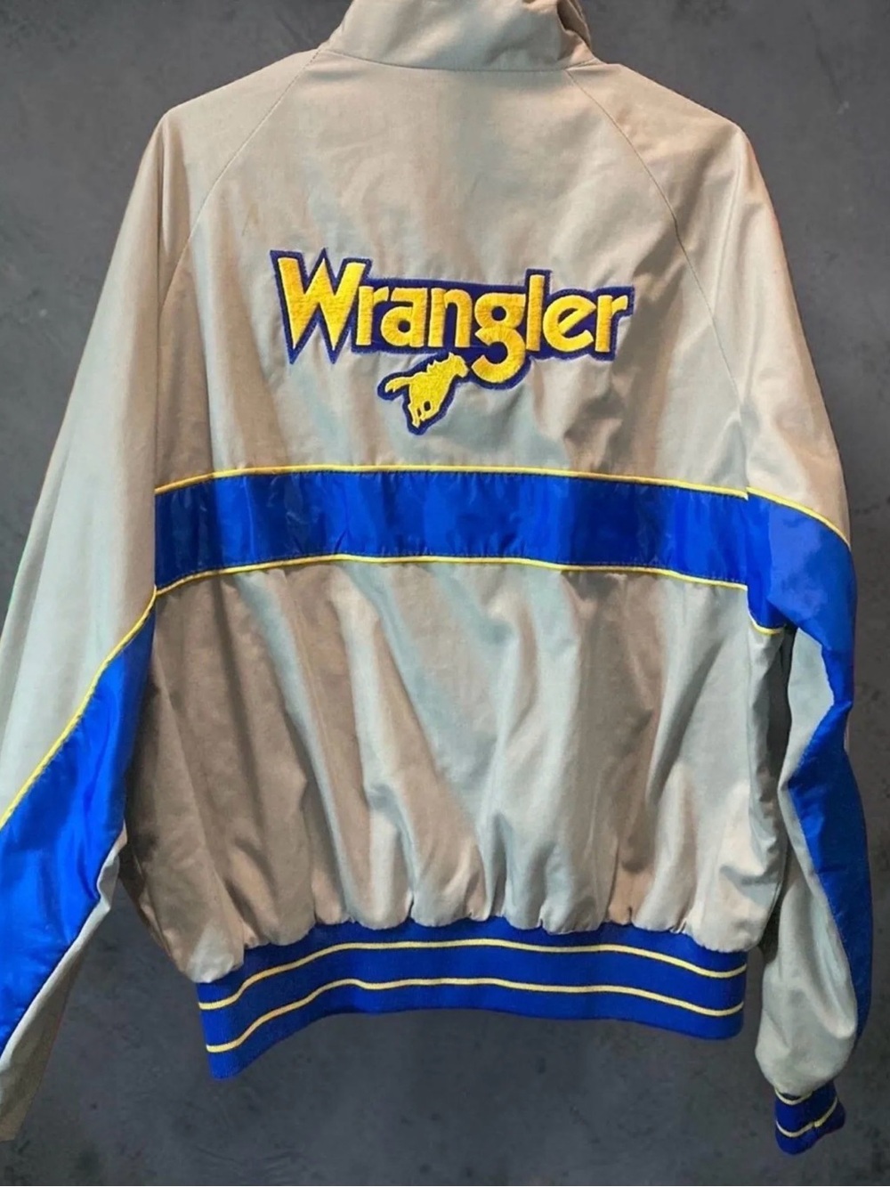 RARE 1990s Wrangler Retro Racing Windbreaker Jacket in Gray  and Royal Blue